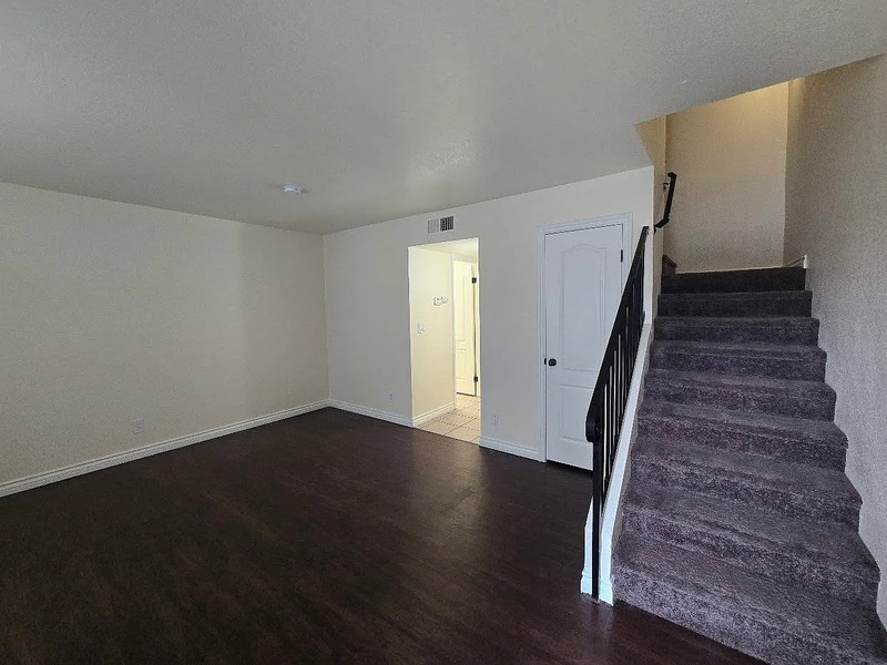 Fresno Condo: 1745 N Winery Ave