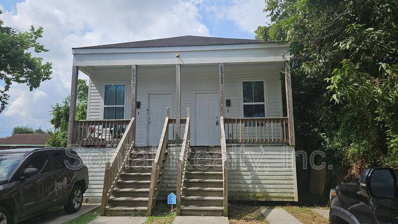 New Orleans Condo: 8922 Stroelitz Street