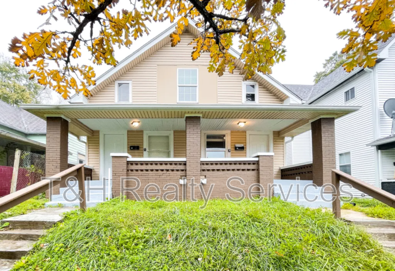 Indianapolis Condo: 29 North Tacoma Avenue