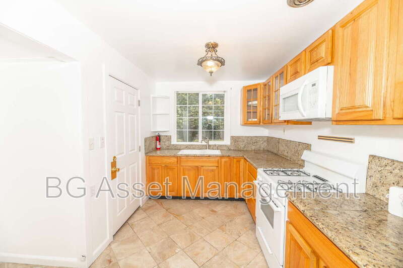 San Pablo House: 2829 Brook Way