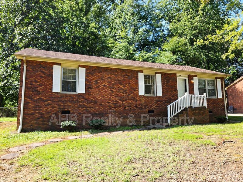 Gibsonville House: 704 Broad St.