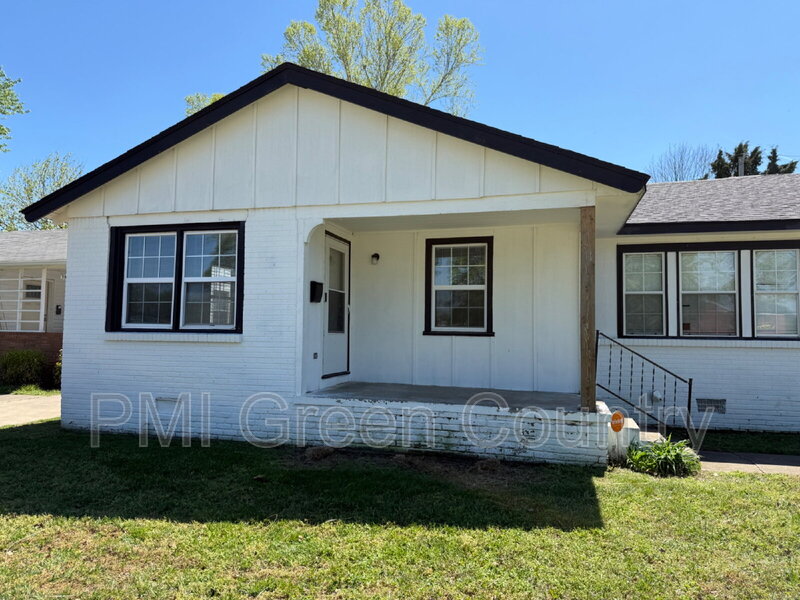 Tulsa Condo: 3932 E 1st St