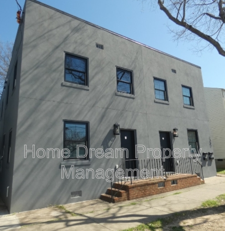 Fredericksburg House: 1401 Charles Street