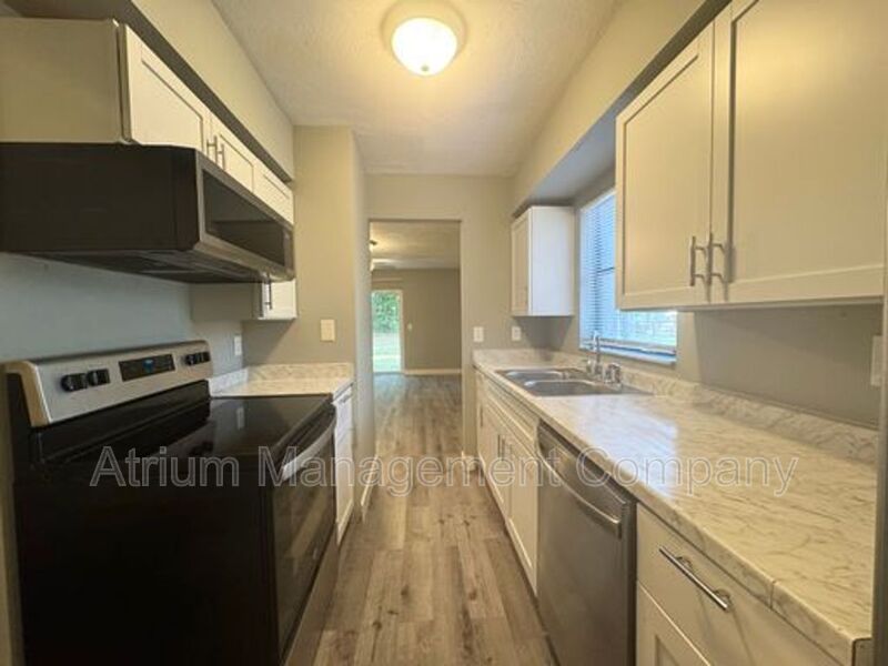 Gainesville Townhome: 7209 SW 45th Pl