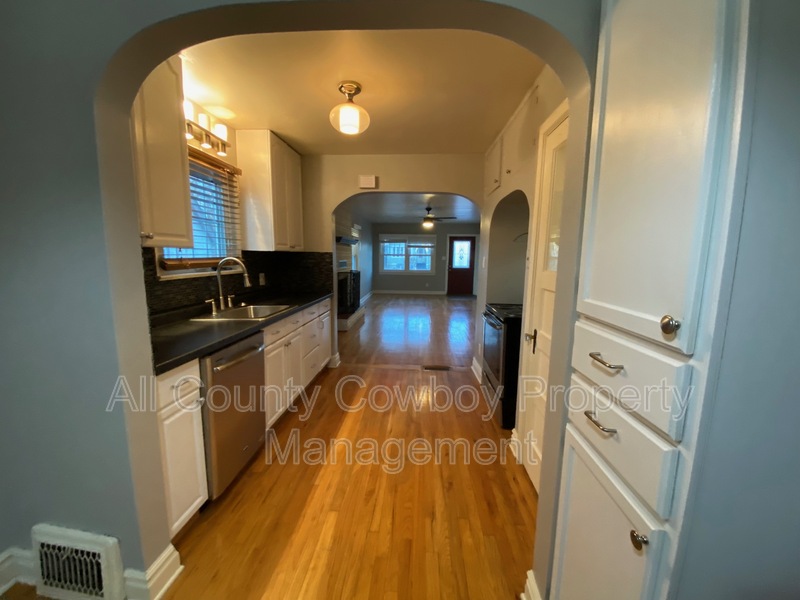 Main Rental Photo 3
