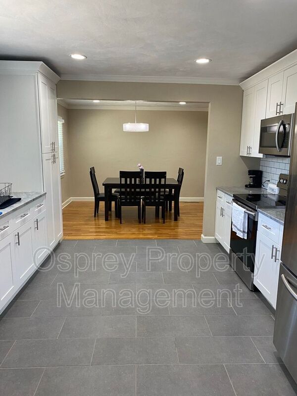 Spacious 3 Bedroom home!! - Photo 19