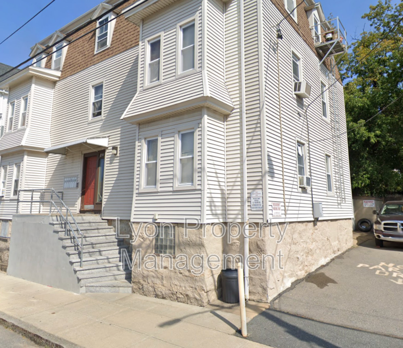 Fall River Condo: 234 Covel St