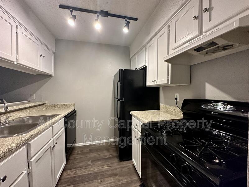 Austin Condo: 5426 Menchaca Road,