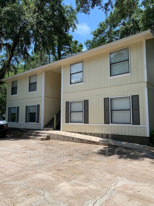 Tallahassee Condo: 106 Dixie Drive