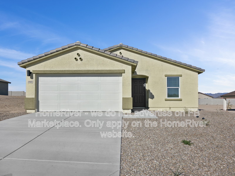 Wickenburg House: 1840 Yance Dr