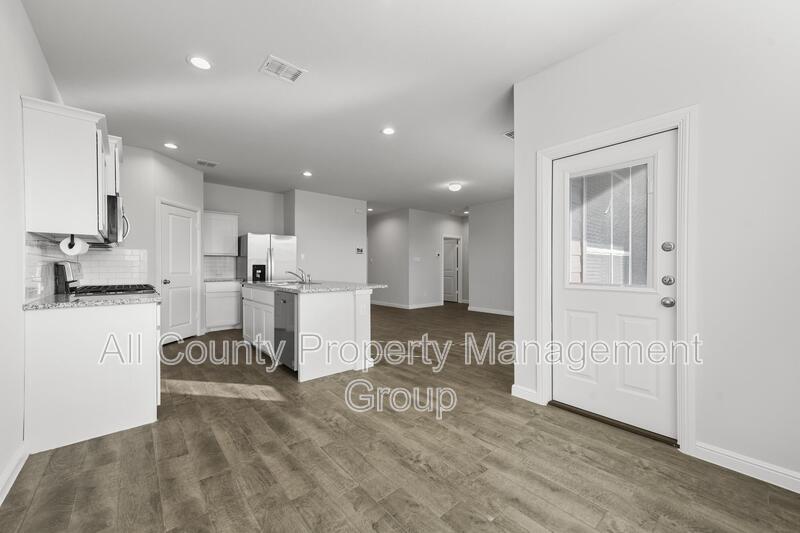 Main Rental Photo 3