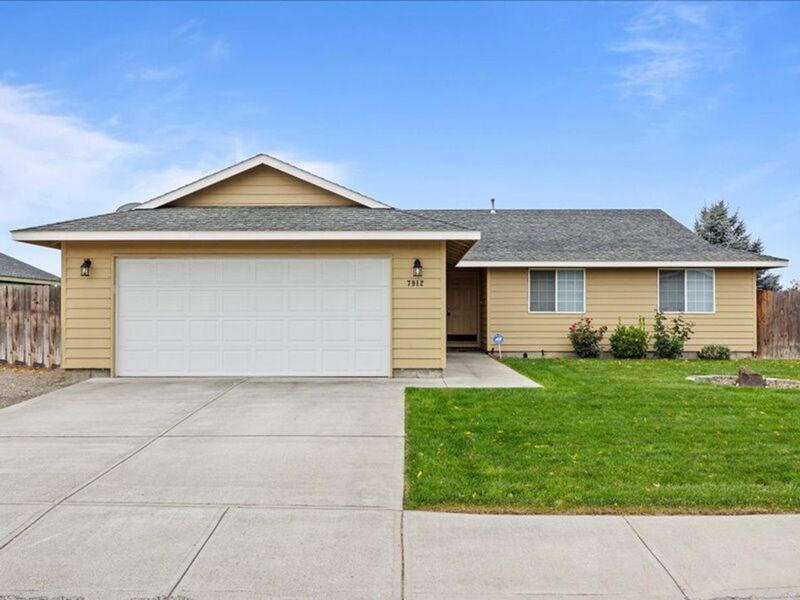 Pasco House: 7912 Quadra Dr