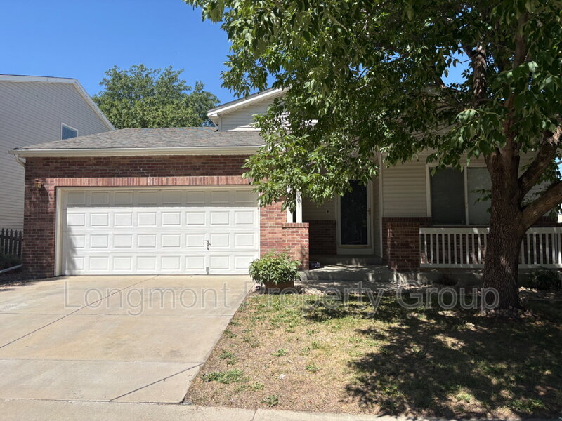 Longmont House: 1370 Trail Ridge Rd