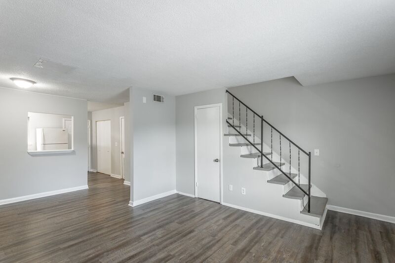 Hixson Apartment: 4405 Delashmitt Road