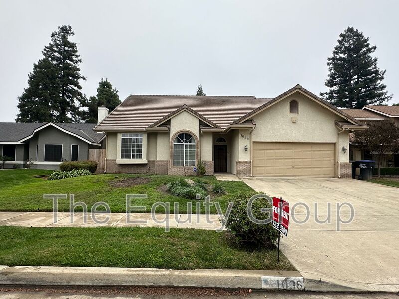 Visalia House: 1036 North Palm St