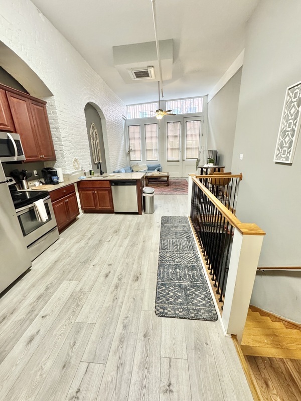 Richmond Condo: 114 Virginia St