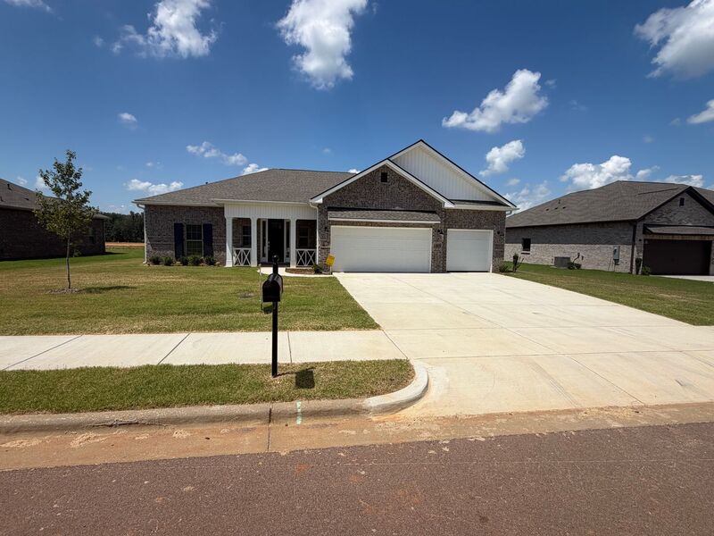 Athens House: 22879 Ansley Dr