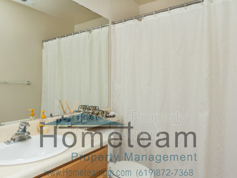 2 BR/ 2.5 BA 1025 SQFT Rancho Del Rey/ Chula Vista Townhouse - Photo 13