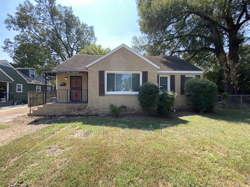 Memphis House: 3885 Guernsey Ave