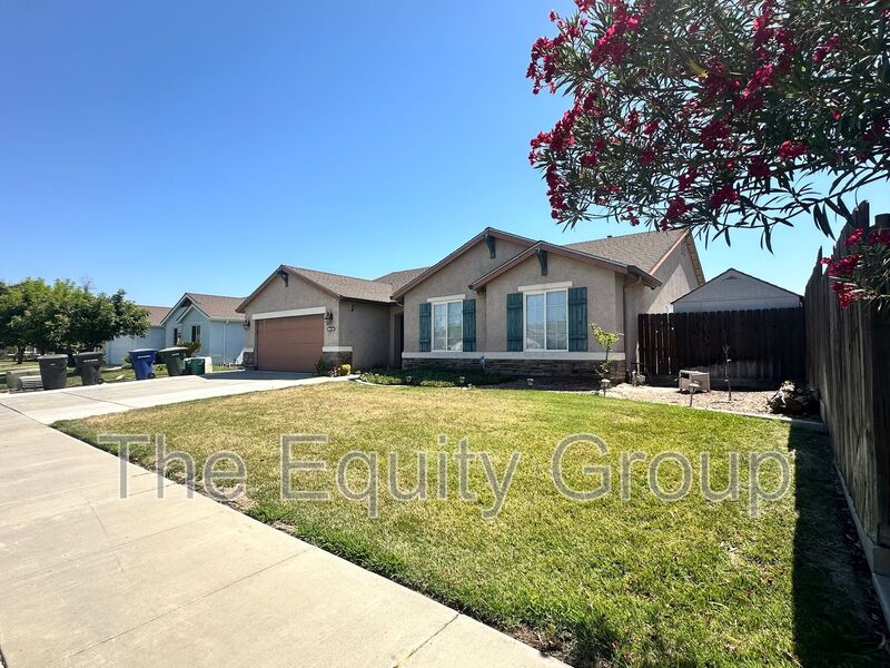 Hanford House: 1253 Monterey Ave