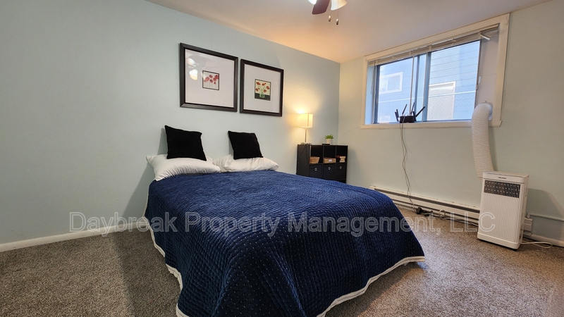 Fargo Condo: 1258 10th St. North - 3 (F)