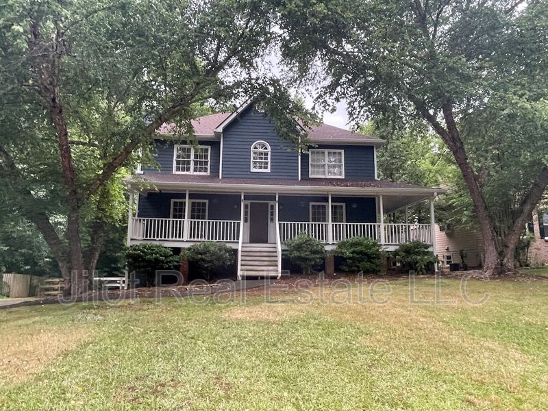 Kennesaw House: 4707 Brazil Wood Ct.