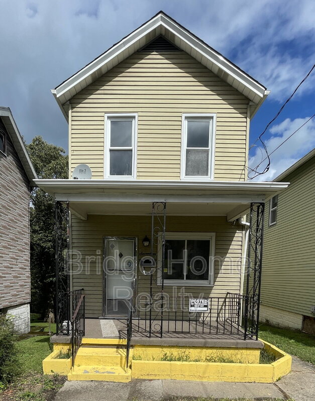 Monongahela House: 517 Hudson Street