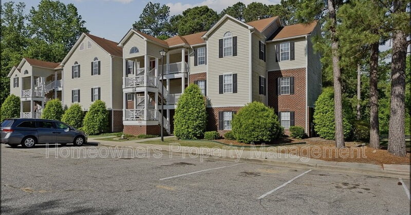 Fayetteville House: 300 Bubble Creek Ct.