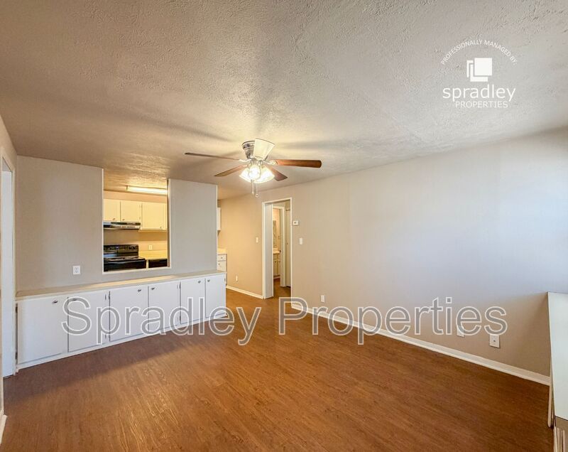 Temple Condo: 608 John Paul Jones Dr, Apt #156