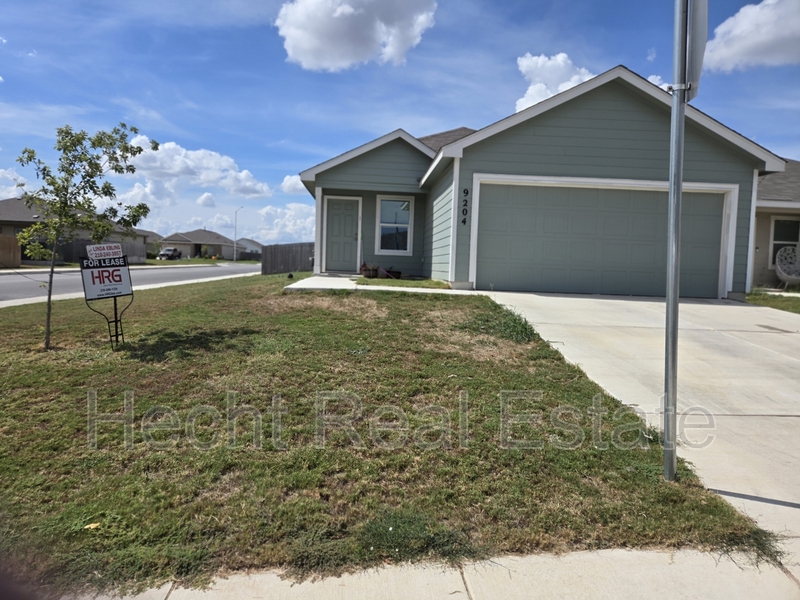 Seguin House: 9204 James Bowie