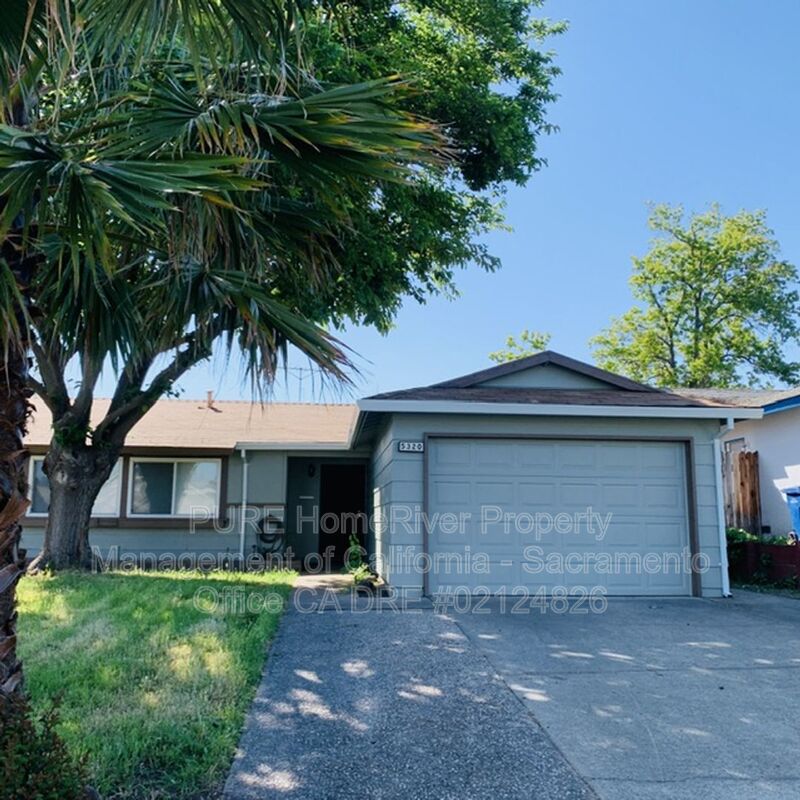 Sacramento House: 5320 Andrea Boulevard