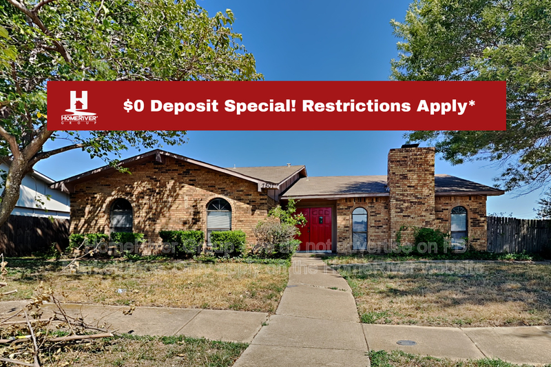 Dallas House: 7501 Ashcrest Ln