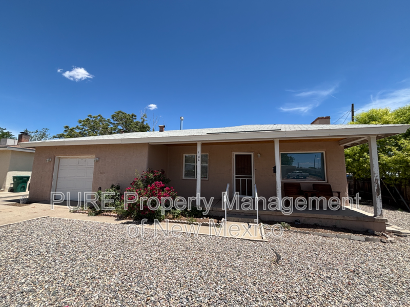 Farmington House: 1104 Acoma