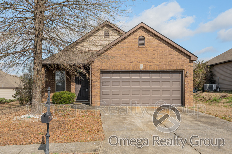 Calera House: 1241 Kensington Blvd