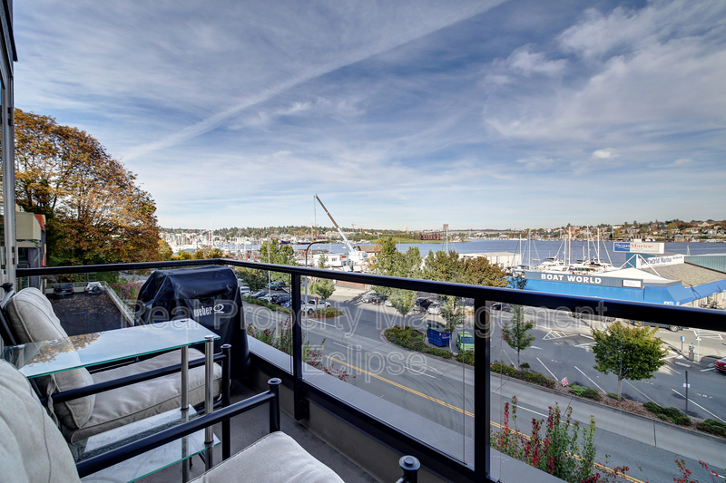 Seattle Condo: 2125 Westlake Ave N.