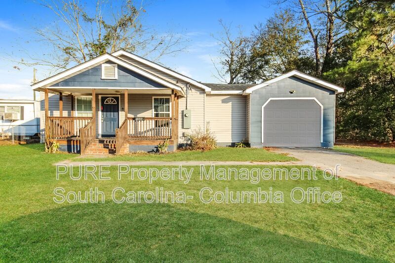 Orangeburg House: 124 Tyler Rd