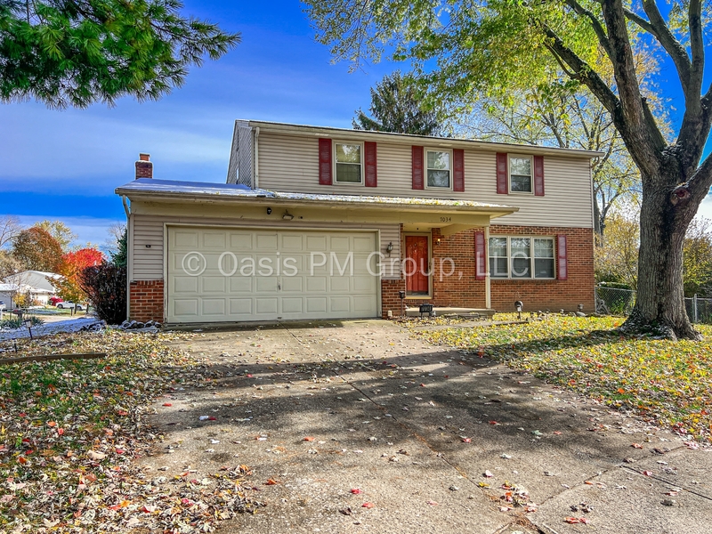 Columbus House: 7035 Rockhaven Place