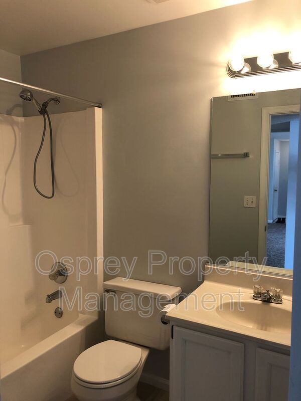 Highly desired unit located in Greenbrier 