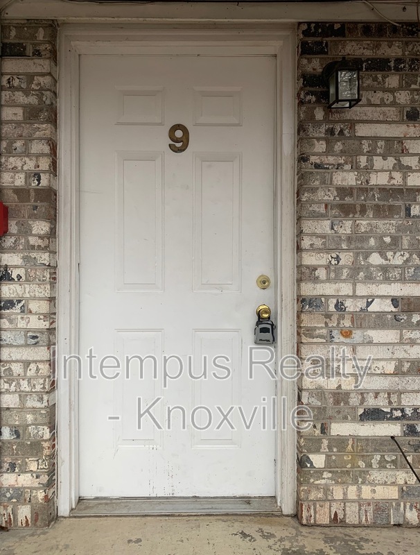 Knoxville Apartment: 328 Dahlia Dr