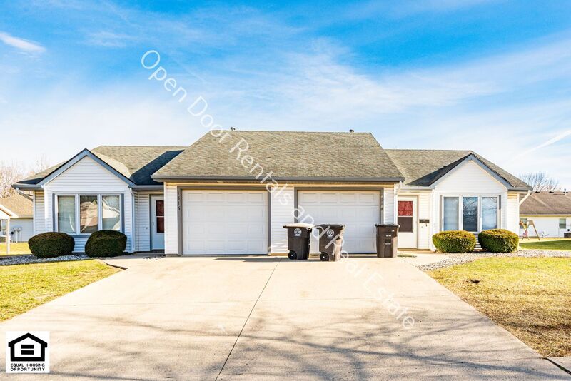 Fort Wayne Condo: 1514 Fieldstone Dr.