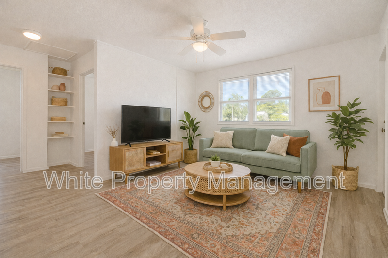 Chester Condo: 200 York Street