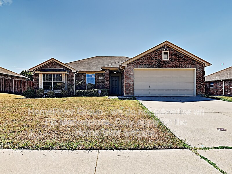 Midlothian House: 1306 Columbia Dr