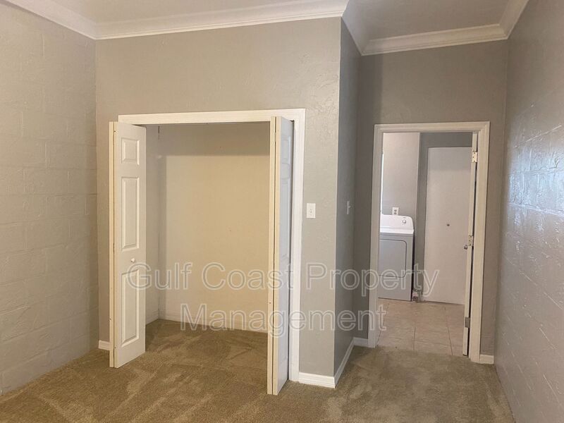 716 69th Avenue West Bradenton FL 34207 - Photo 24