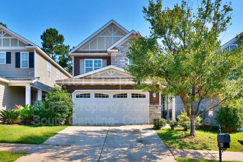 Lexington House: 325 Ashmore Lane