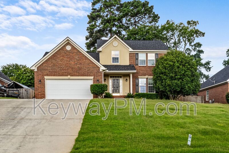 Evans House: 4890 Somerset Drive