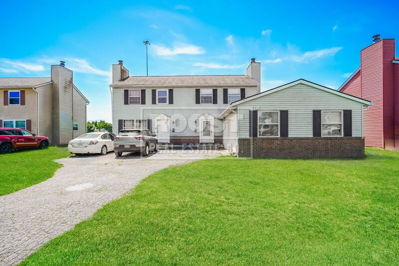 Columbus House: 5623 Chatford Drive
