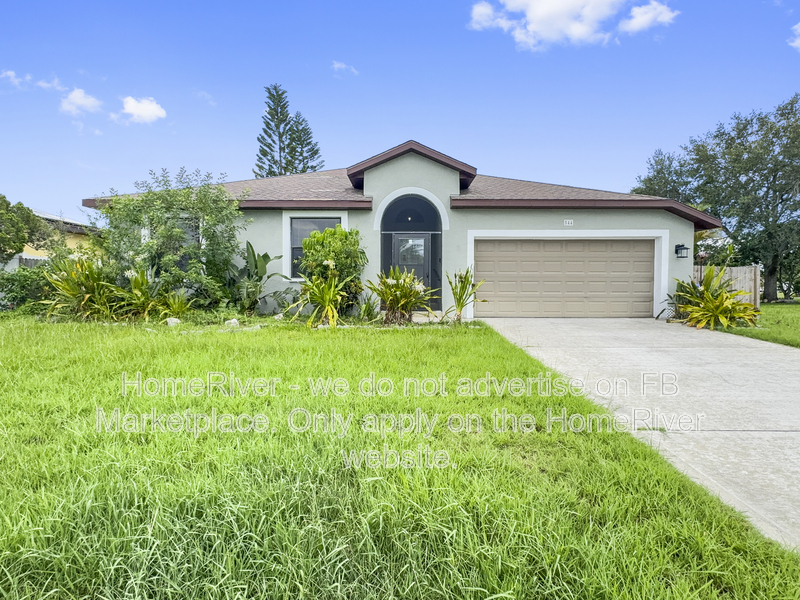 Apollo Beach House: 544 Flamingo Dr