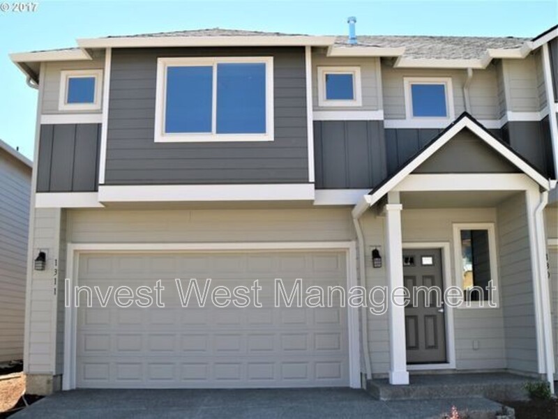 Vancouver House: 1311 NE 82 Drive