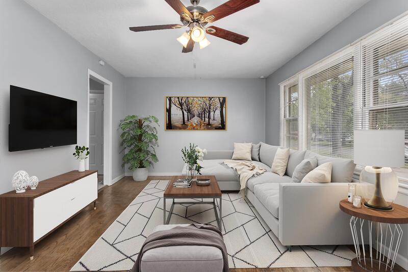 Raytown House: 9104 Richards Dr