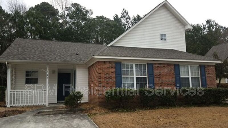 Wilmington Townhome: 324 Saint Rosea Rd